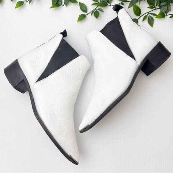 Acne Studios Shoes - Acne Studios Jensen ankle boot White leather 7.5